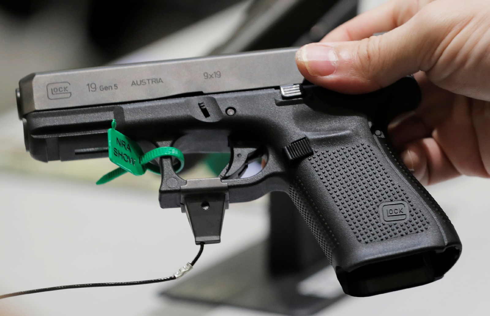 Why Police Love Glocks and Sig Sauer Guns in a Shootout The National